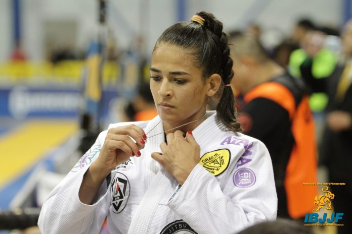 6 Bia Mesquita é uma das favoritas na disputa da categoria até 60 kg no ADCC 2017 (Foto: IBJJF)