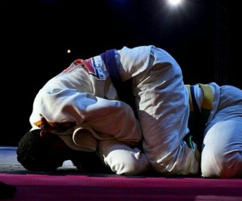 Em seu novo artigo, Andrey Figueiredo fala especificamente sobre a postura de um lutador (Foto Divulgação)