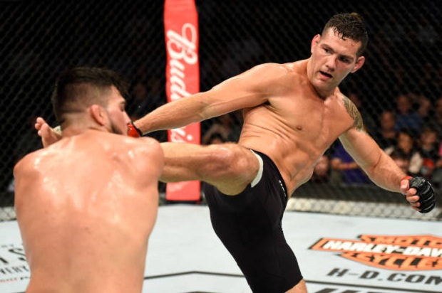 Chris Weidman voltou a vencer pelo UFC após três derrotas consecutivas (Foto: Getty Images)