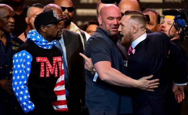 Vídeo: além de provocações a Mayweather, McGregor bate boca com pai do boxeador; assista