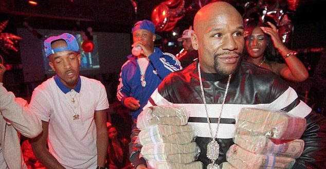 Floyd projeta pagamento de R$ 1 bilhão em luta contra Conor, cerca de R$ 26 milhões por minuto; leia