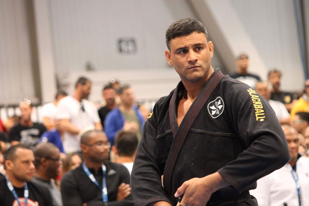 Campeão Mundial Master, Diego Pereira relembra cirurgia no joelho: ‘Achei que não iria mais lutar’