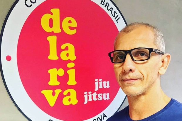 Ícone do Jiu-Jitsu, Ricardo De La Riva ingressa seleto grupo de faixas-coral em novembro; saiba mais