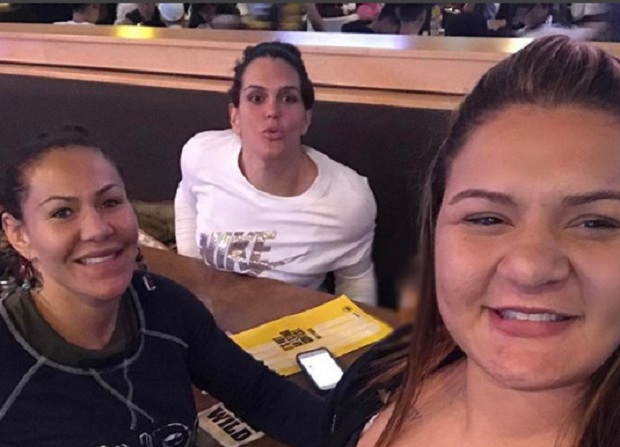 Gabi também falou sobre Tayane Porfírio, que também recebe ofensas por meio das redes sociais (Foto: Reprodução)
