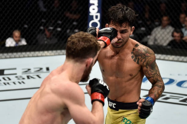 Após duas vitórias seguidas, Alexandre Pantoja conheceu sua primeira derrota no UFC (Foto: Getty Images)