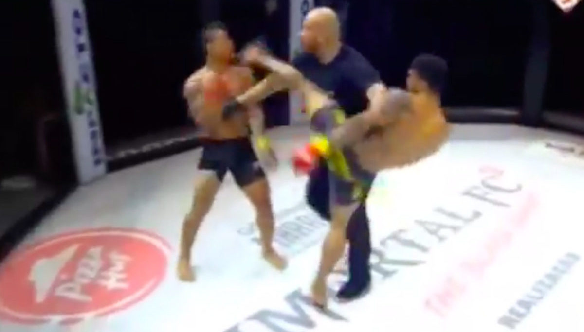 Vídeo: briga após interrupção do árbitro faz luta terminar ‘sem resultado’; assista