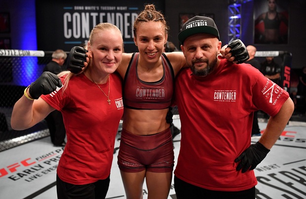 Irmã de Valentina Shevchenko vence no ‘Contender Series’ e garante contrato com o UFC; saiba mais