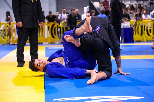 Em boa fase no Jiu-Jitsu, Manuel Ribamar visa o ouro no Grand Slam de LA da UAEJJF: ‘Me sinto pronto’
