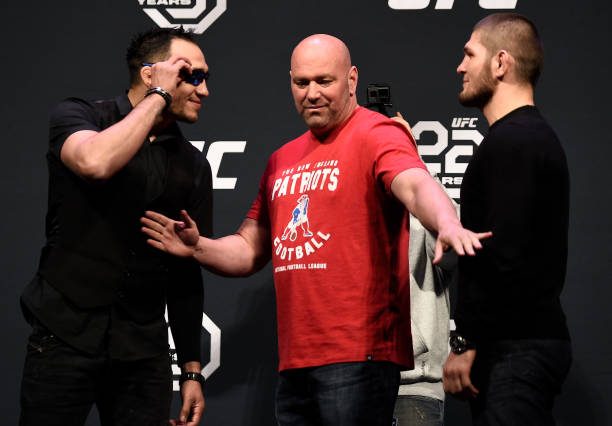 Khabib responde 'desafios' e afirma: 'Só volto em novembro'; veja