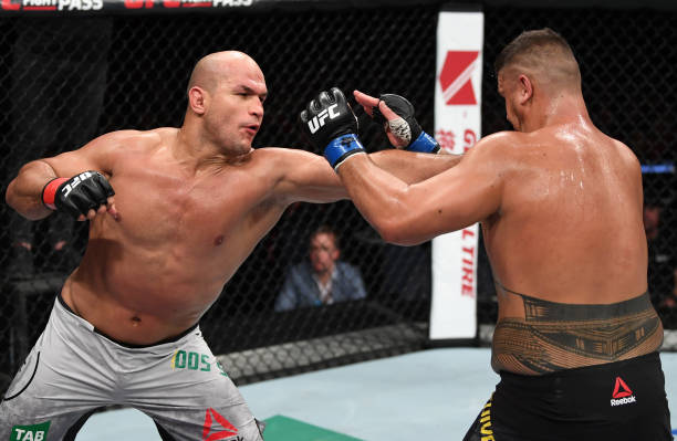 Vídeo: assista aos nocautes de Junior Cigano e Maurício Shogun no card do UFC Adelaide
