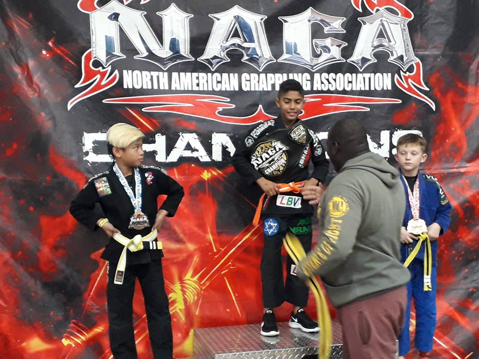 Fenômeno do Jiu-Jitsu, carioca de 11 anos leva título nos Estados Unidos e sonha em brilhar no UFC; confira