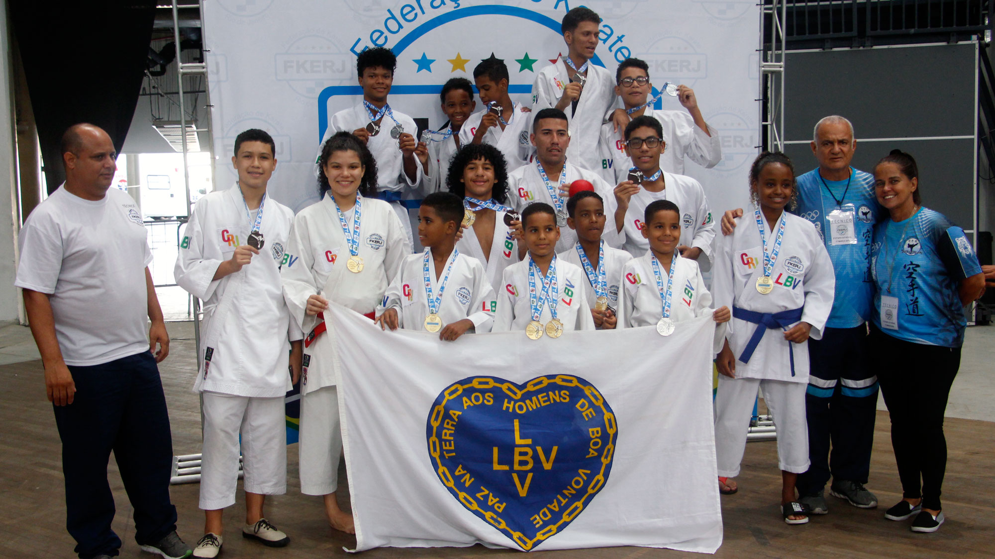 Projeto social de Manguinhos classifica 16 alunos para representar o Rio em etapa do Brasileiro de Caratê