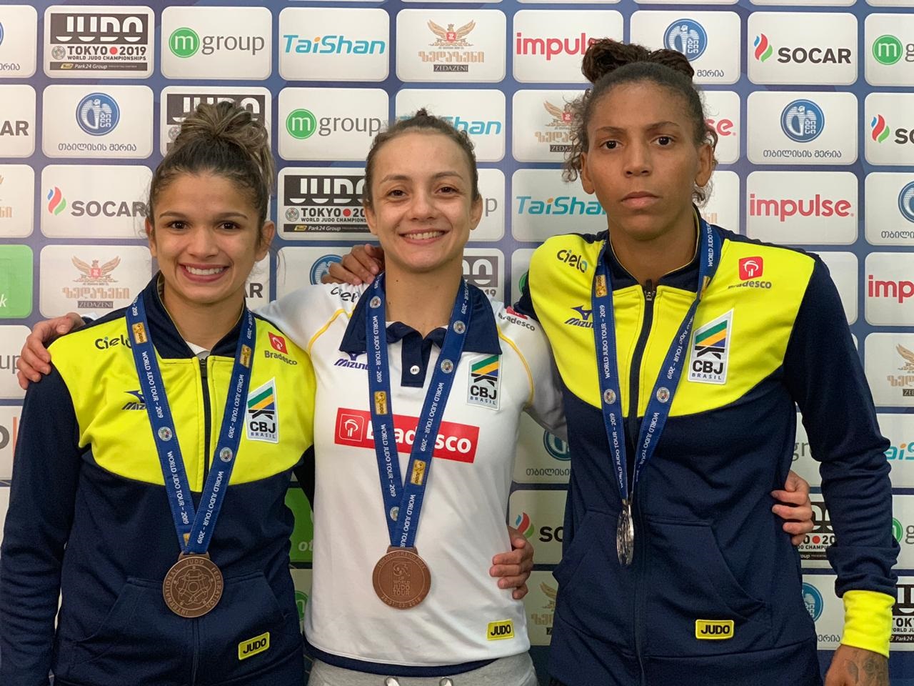Equipe brasileira de Judô fatura prata com Rafaela Silva e dois bronzes no primeiro dia do Grand Prix de Tbilisi