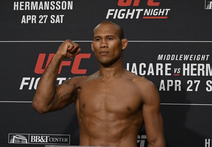 ‘Legião brasileira’ bate o peso e duelos são confirmados para o UFC Flórida; leia