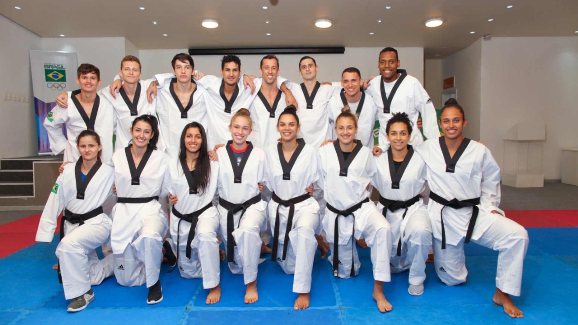 Seleção brasileira de Taekwondo inicia campanha no Mundial da modalidade em Manchester (ING)