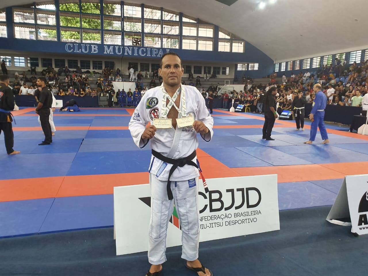 Penúltima etapa do ranking em 2019, Rio Open Brasil acirra corrida por passagens e coroa faixa-preta da PMERJ; resultados