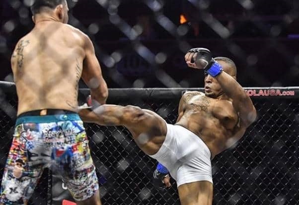 Após grande estreia no LFA, Carlos Tizil projeta disputa de cinturão para carimbar vaga para o UFC: ‘Trabalhando forte’
