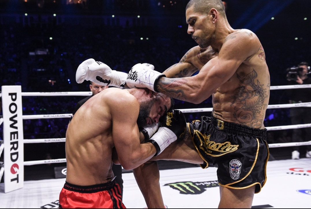 Último a vencer Poatan no kickboxing, russo estreia no MMA em