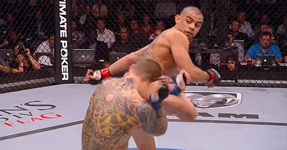 Vídeo: UFC seleciona os melhores nocautes da sua história a partir de golpes giratórios; assista aqui