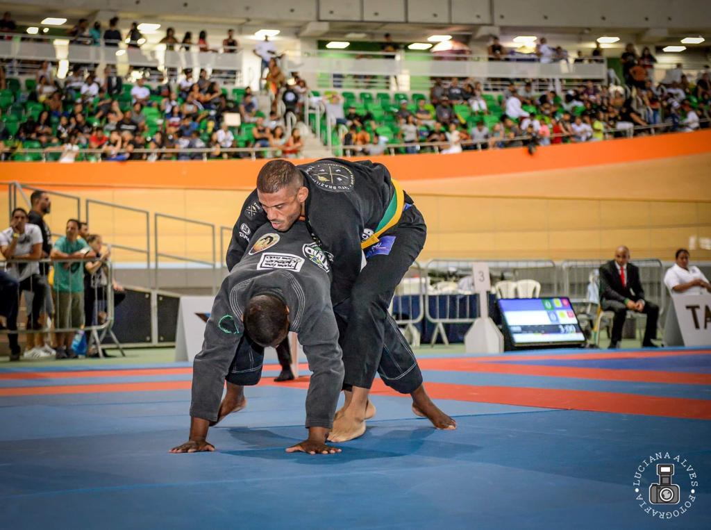 Circuito Rio Mineirinho: Double Five e Top Brother projetam força máxima no GP Black Belt dos leves, no Troféu Brasil
