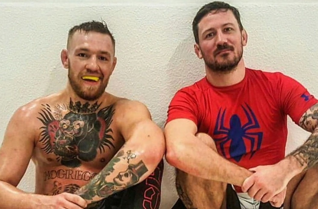 Treinador veta qualquer possibilidade de Conor McGregor lutar o UFC 249 e cita ‘lockdown’ na Irlanda: ‘Sem chances’