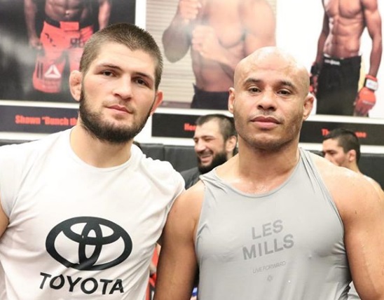 Empresário elogia lutador russo do UFC e crava: 'É uma versão