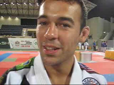 TATAME TV: Marcelinho Garcia não que saber de MMA