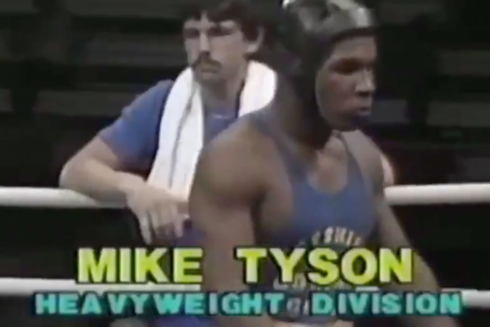 Com apenas 15 anos, lenda Mike Tyson já mostrava seu poderio para nocautear os oponentes no Boxe olímpico; assista à luta