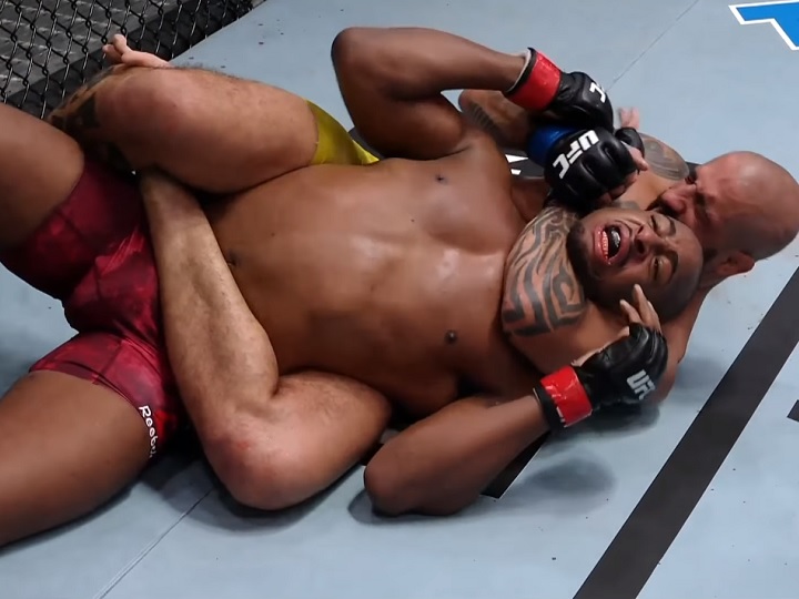 Vídeo: finalização de brasileiro, atropelo de Alexander Volkov sobre Overeem e nocautes relâmpagos; confira os destaques do UFC Vegas 18