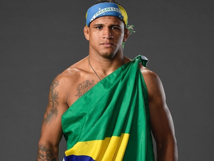 Durinho revela que preparou ‘armadilhas’ para duelo contra Usman no UFC 258 e resume sentimento: ‘Vou ganhar ou morrer tentando’