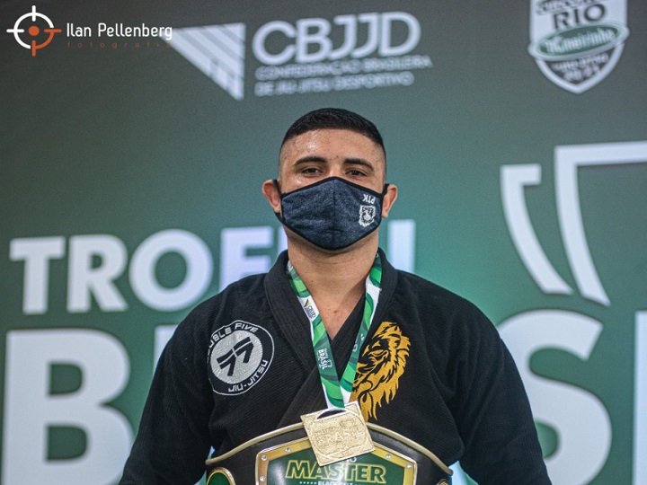 Romeu Patrick rouba a cena no Troféu Brasil da CBJJD, fatura cinturão do Desafio Brasil Master Black Belt e ouro duplo; resultados