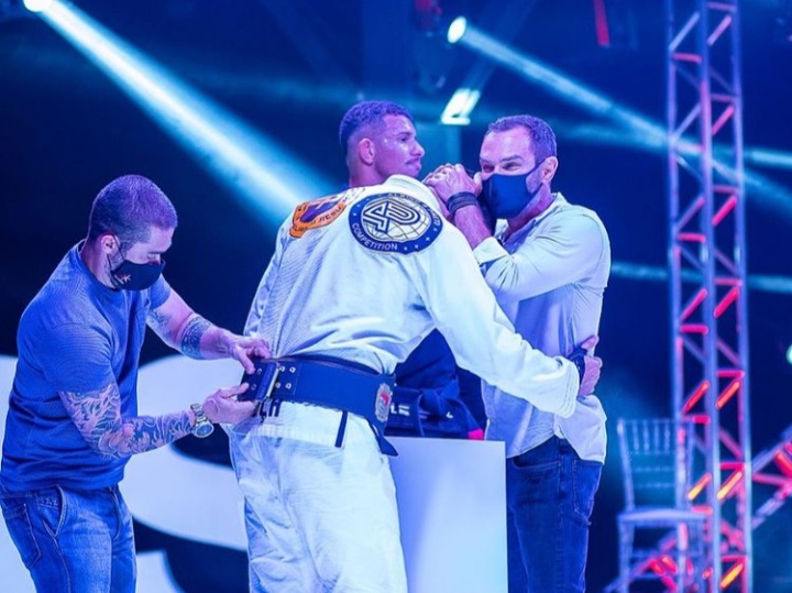 Giovani Decker analisa impacto que reality show do BJJ Stars pode causar no mercado de lutas no Brasil e diz: ‘Vai ampliar a base de fãs’
