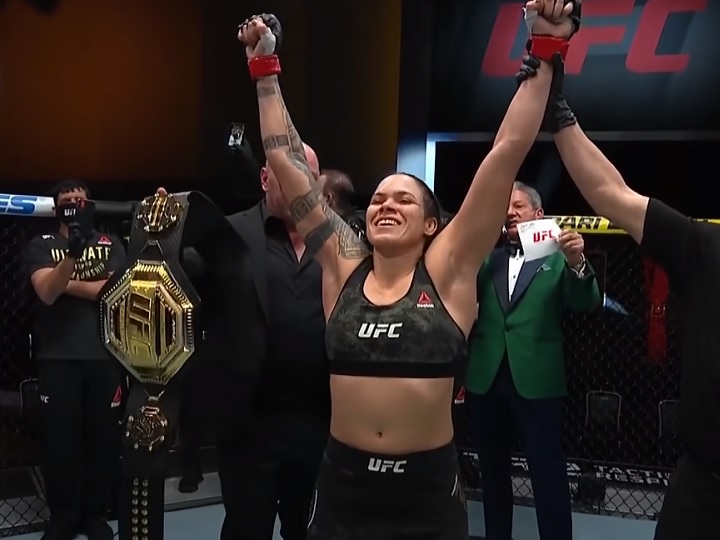 TATAME PLAY: Vitor Miranda destrincha técnicas utilizadas por Amanda Nunes para ‘furar’ maior envergadura de adversária no UFC 259