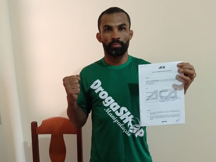 Grande nome do MMA nacional e embalado por seis vitórias seguidas, brasileiro Elismar Carrasco assina contrato com o evento russo ACA