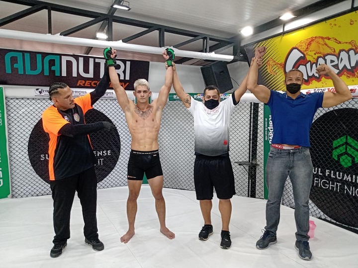 Segunda edição do Sul Fluminense Fight Night consagra atleta de Manaus no combate principal