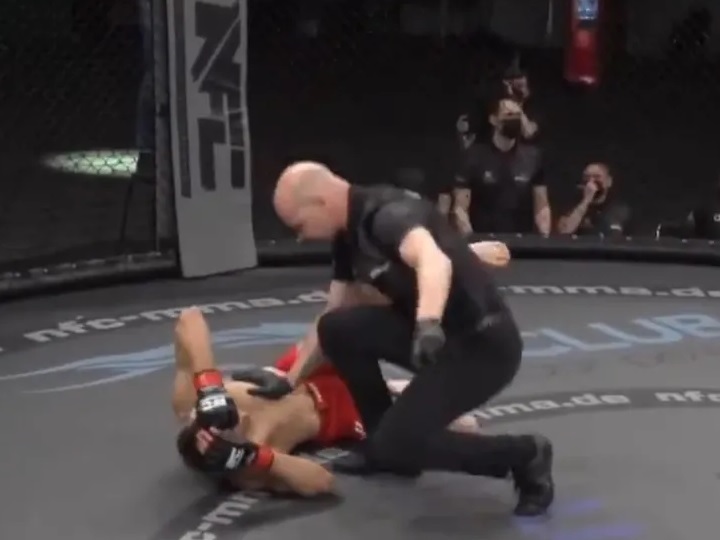 Vídeo: na Alemanha, lutador quebra a perna de forma semelhante a Chris Weidman; veja aqui