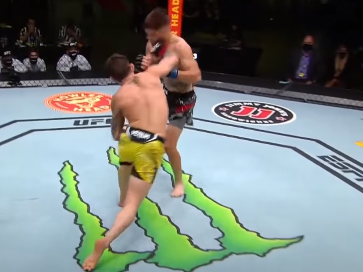 Vídeo: Bruno Bulldoguinho brilha no UFC Vegas com nocaute em apenas 60 segundos; assista