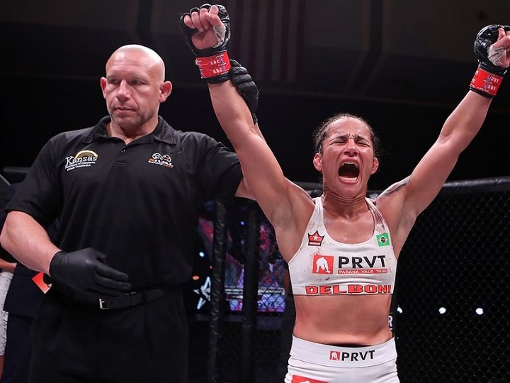 Jéssica Delboni vence três lutas na mesma noite e fatura GP peso-átomo do Invicta FC; veja