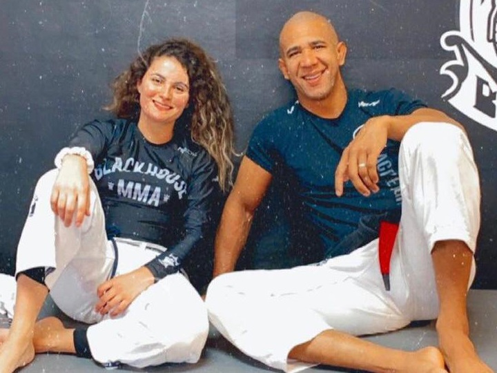 Após estreia com vitória no UFC, Gregory Rodrigues cita esposa: ‘Trabalhamos muito para isso’