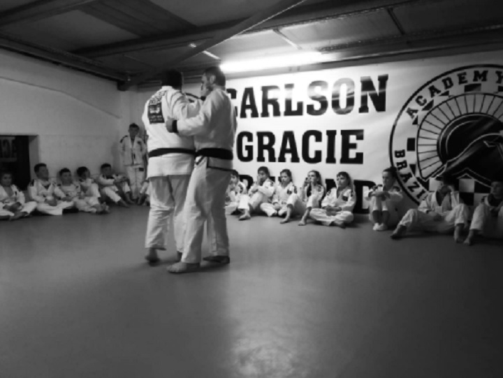 Artigo: a necessidade do professor de artes marciais saber diferenciar abuso e assédio sexual para orientar os alunos