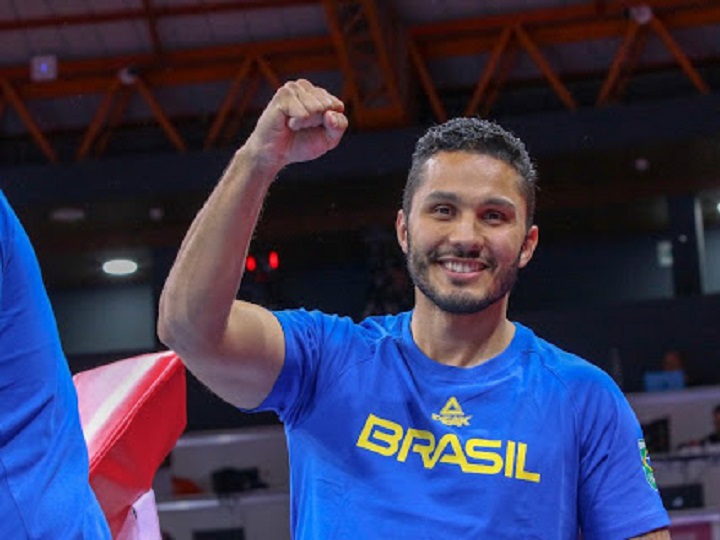 Treinador da seleção brasileira de Boxe detalha campanha histórica em Tóquio 2020 e projeta Paris 2024