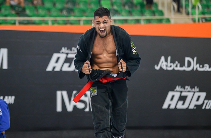 Atletas das faixas roxa e marrom dão show no primeiro dia do Abu Dhabi Grand Slam Rio