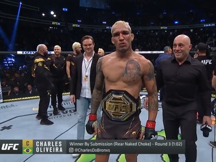 Charles do Bronx vence e mantém cinturão no UFC 269; Amanda Nunes é finalizada