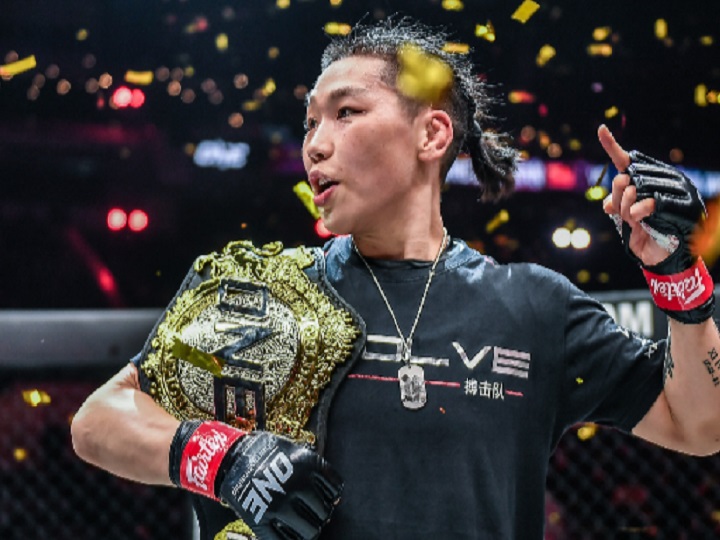 Xiong Jing Nan venceu na decisão unânime e manteve o cinturão peso-palha do ONE Championship