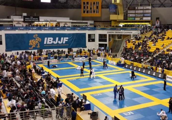 Mundial de Jiu-Jitsu retornou ao palco da Pirâmide em Long Beach após três anos (Foto: Divulgação)