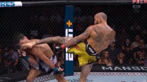 Marlon Vera aplicou belo chute para nocautear Dominick Cruz no UFC San Diego (Foto: Reprodução/UFC)