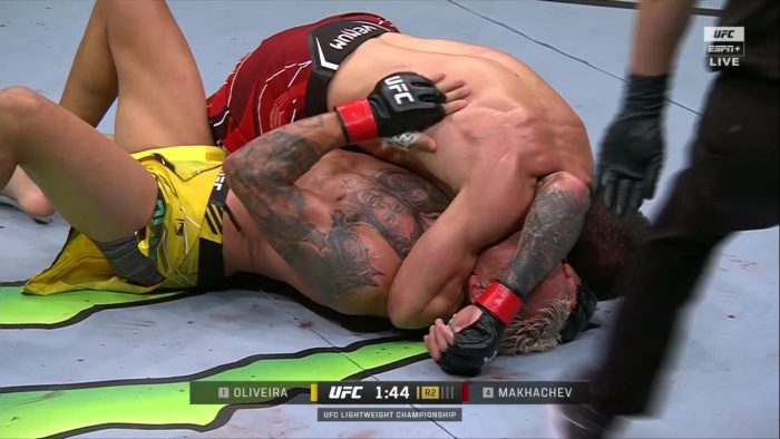 Vídeo: Islam Makhachev balança Do Bronx com cruzado e finaliza no katagatame pelo UFC 280; veja como foi