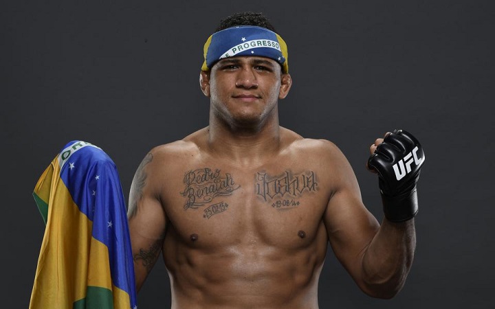 Gilbert Durinho deve enfrentar Neil Magny no card do UFC 283, que será realizado no Rio de Janeiro (Foto: Divulgação/UFC)