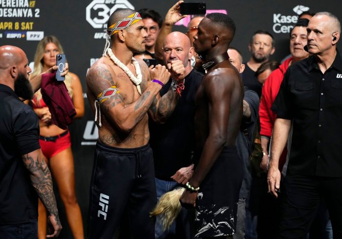 Durinho deu sua opinião sobre aguardado duelo entre Poatan e Adesanya (Foto Jeff Bottari/Zuffa LLC via Getty Images)