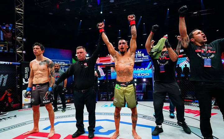 Gabriel Braga superou Jesus Pinedo e segue invicto no MMA (Foto: Divulgação/PFL)